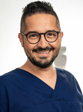 Dr Sturz au Cabinet dentaire InnovaDent à Aix-les-Bains